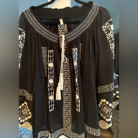 Free People Tops - FREE PEOPLE Boho Top